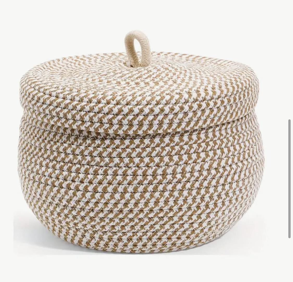 Neutral Braided Basket – Beige & White